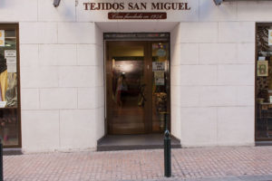La zaragozana Tejidos San Miguel cumple sesenta años
